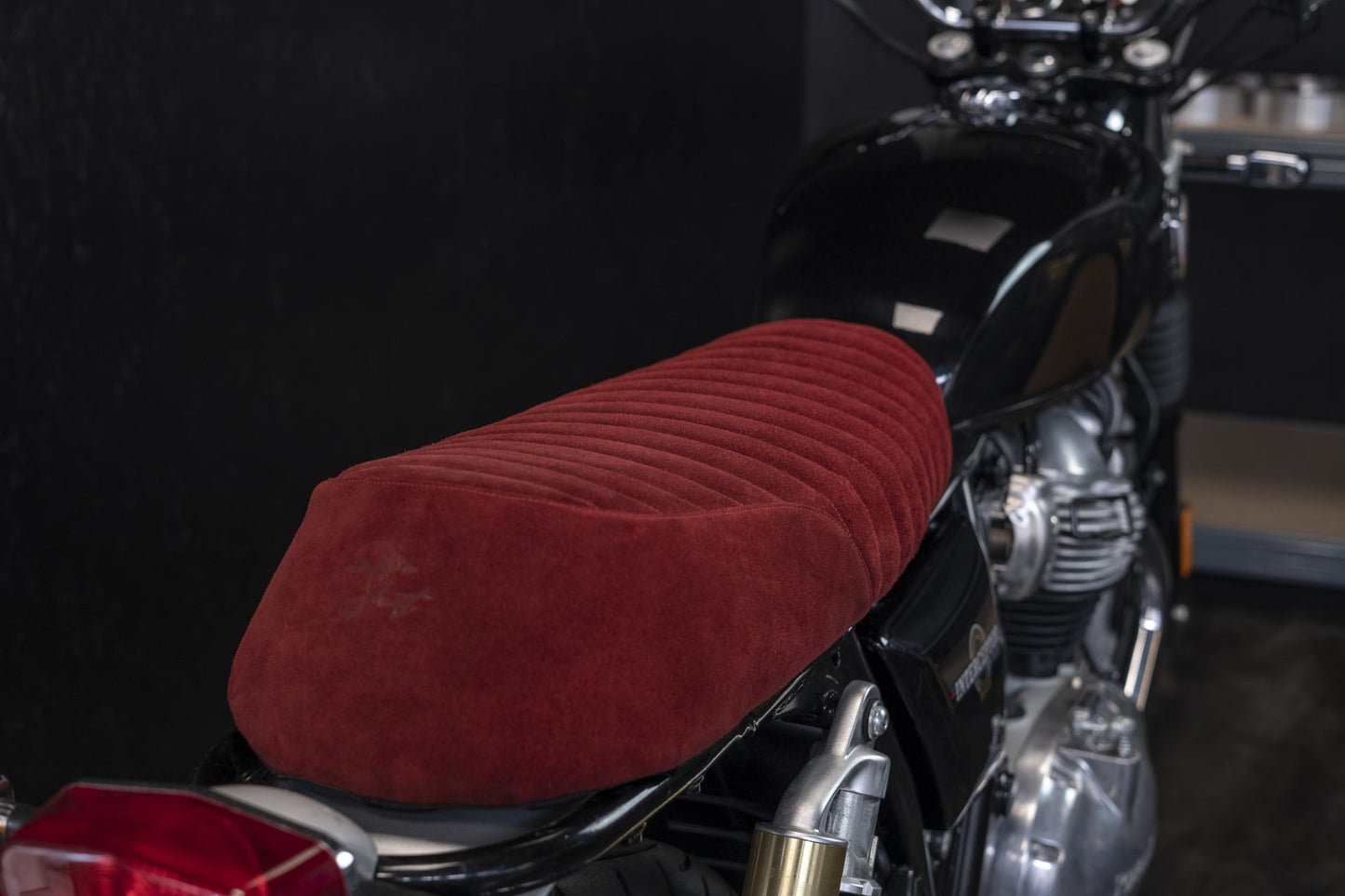 COMFORT Saddle Cover Burgundy leather for Royal Enfield Interceptor 650