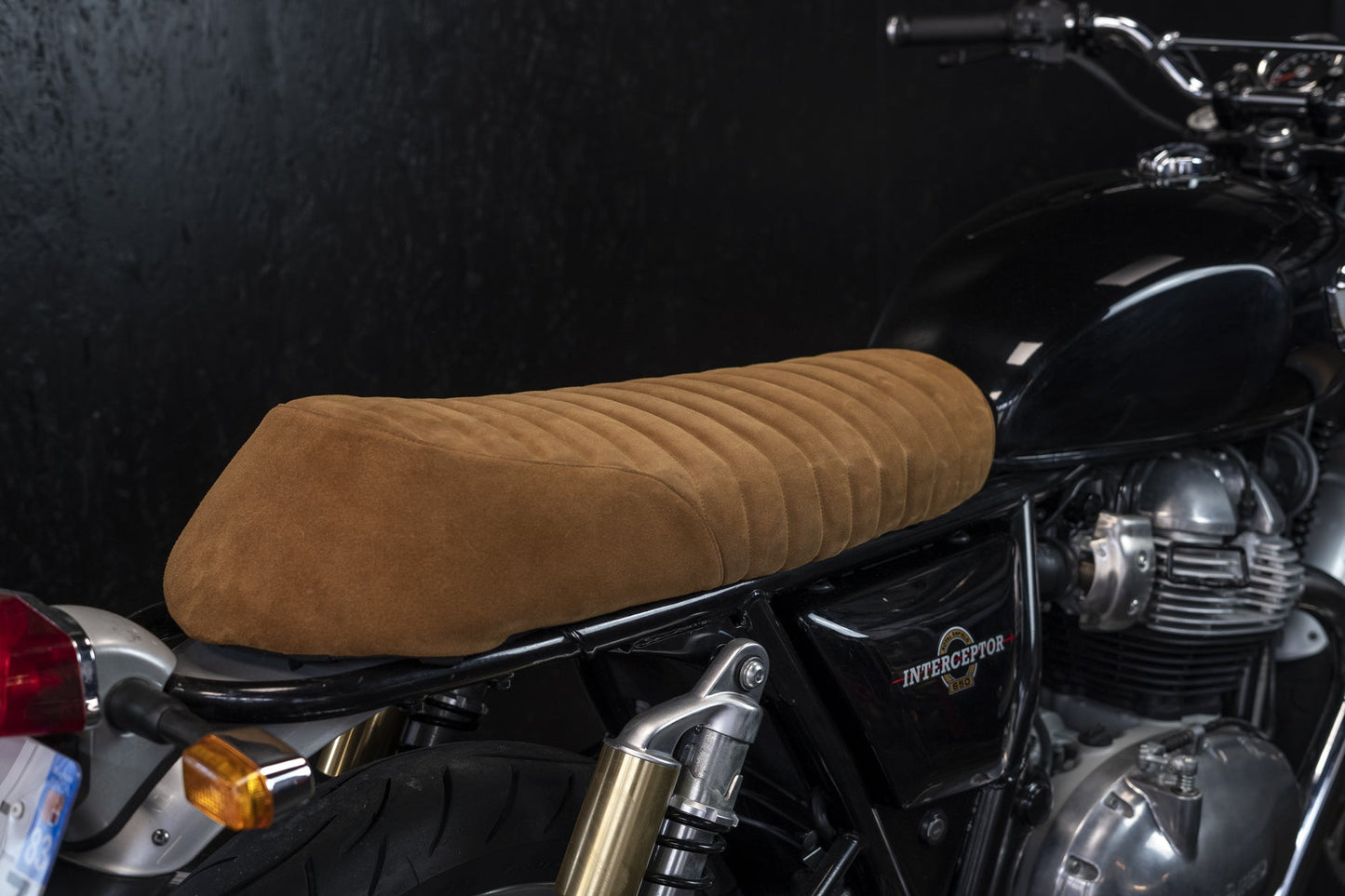 Housse de Selle CONFORT cuir Camel pour Royal Enfield Interceptor 650