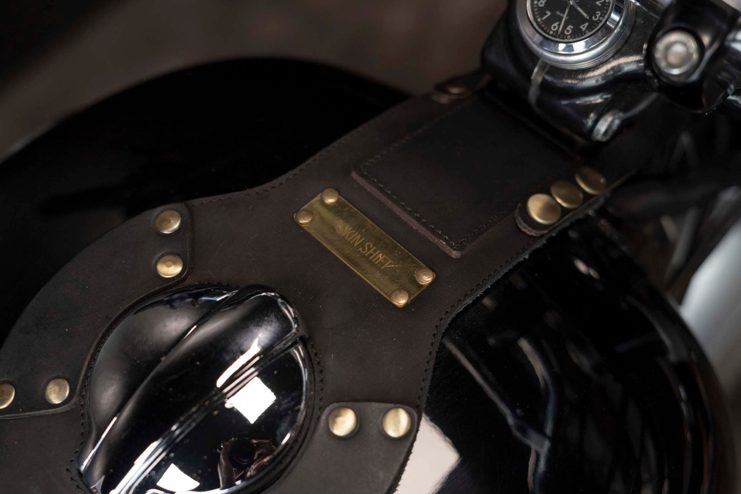 BLACK tank strap 120th anniversary Royal Enfield Interceptor and Continentale GT 650