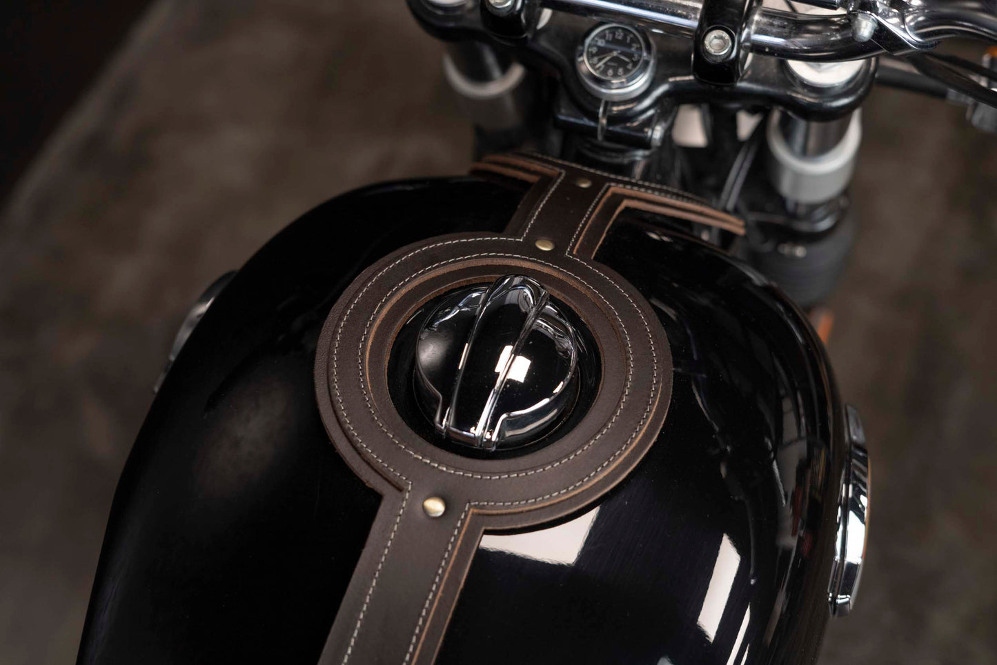 Brown tank strap for Royal Enfield Interceptor and Continentale GT 650